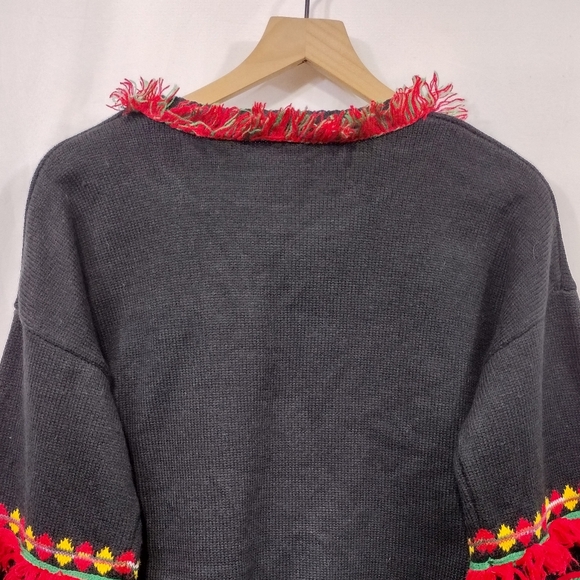 Holiday Time Chihuahua Fringed Ugly Christmas Sweater Women's L Multicolor - Picture 6 of 8